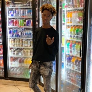 Meet your Posher, Rayvon